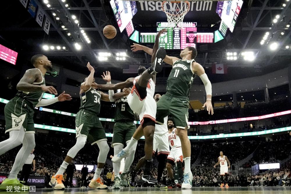 並且多次在 並且多次在